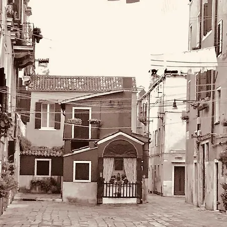 Biennale 1215 Apartment Venice